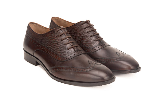 Wingcap brogue oxford with Lizard embossed quarter