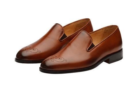 LOAFER with MEDALLION –Mid Brown