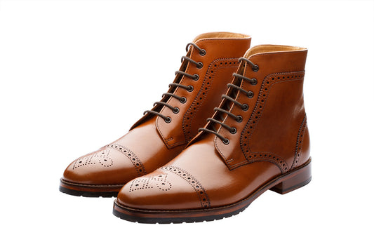 TOECAP BROGUE BOOTS  – TAN