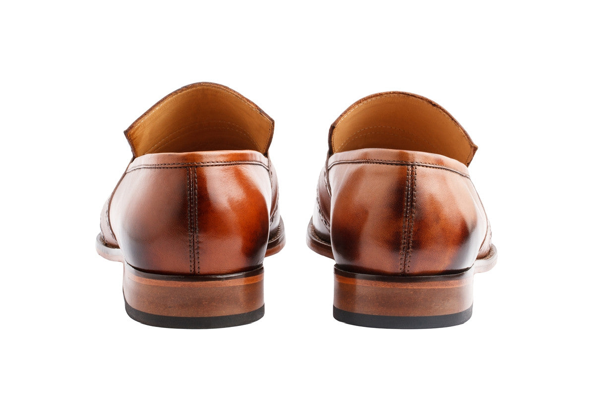 WINGCAP BROGUE PENNY LOAFER – TAN