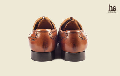 Closed Cut Oxford Brogue